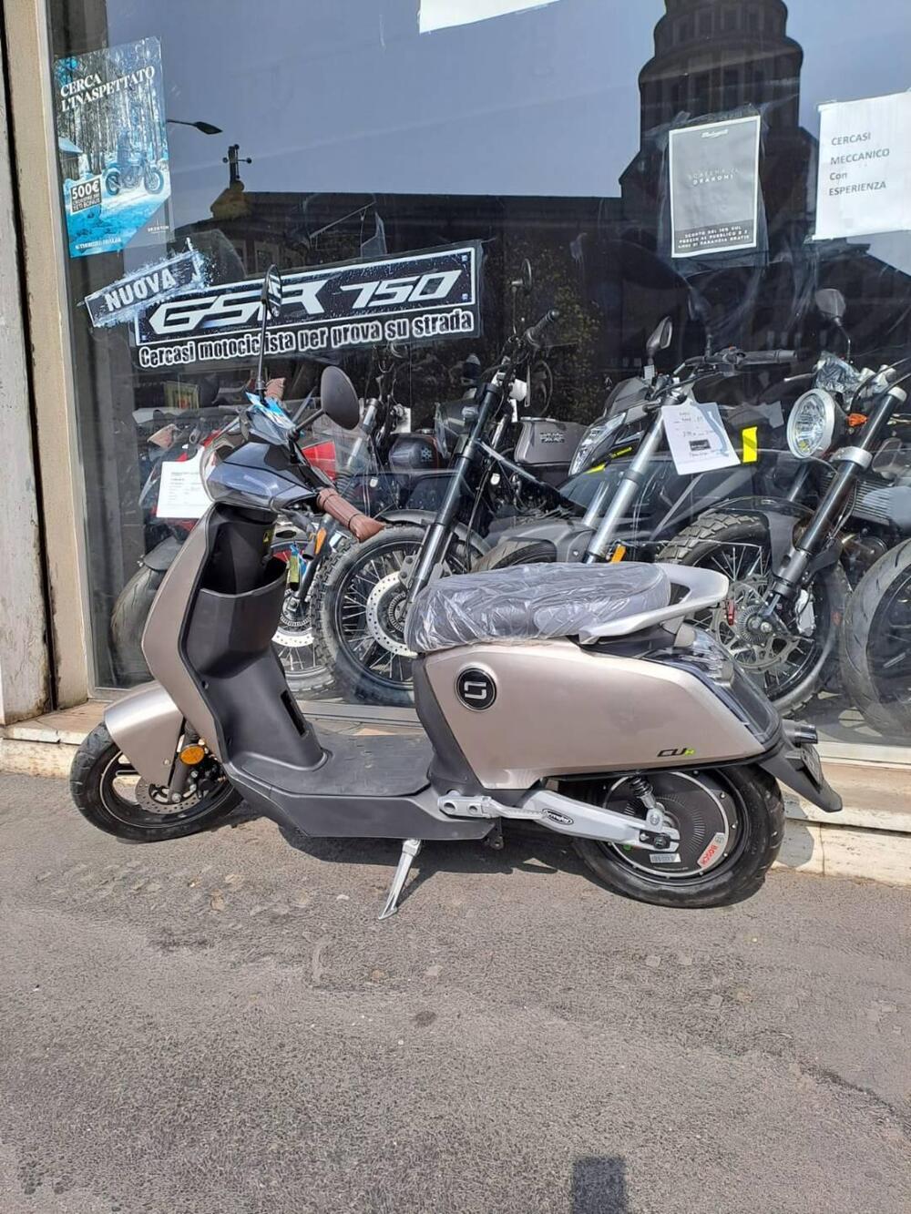 Super Soco Cux (2019 - 24) (2)