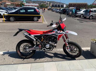 Fantic Motor Motard 125 Competition 4t (2020) usata
