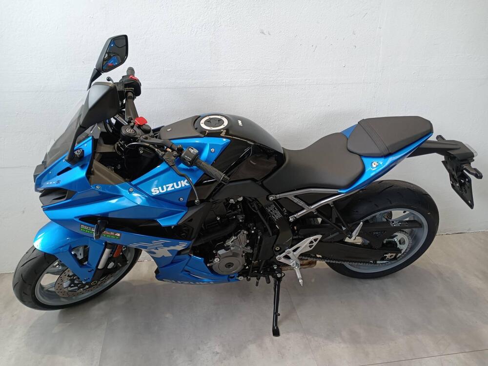 Suzuki GSX-8R (2024 - 25) (2)