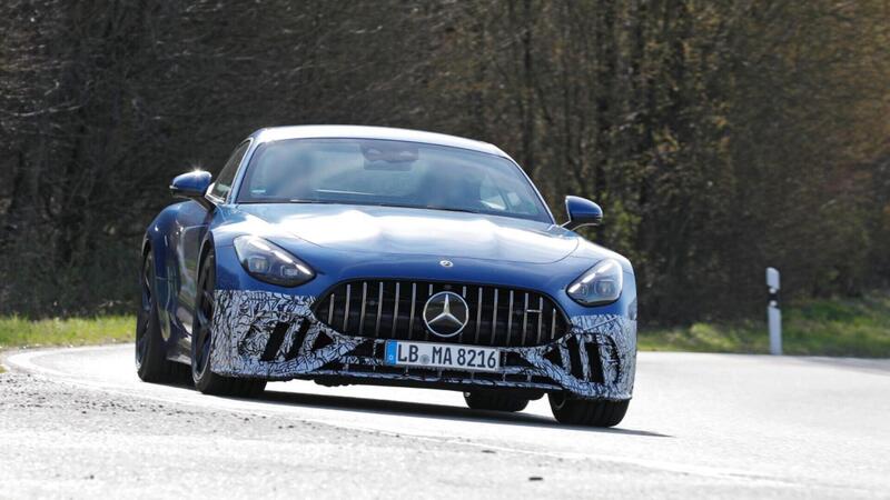 Mercedes AMG GT 63 Performance, sotto al cofano ci sar&agrave; solo il V8 [Foto Spia]