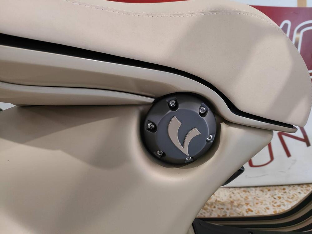 Vespa Vespa 946 Dragon 125 (2024) (6)