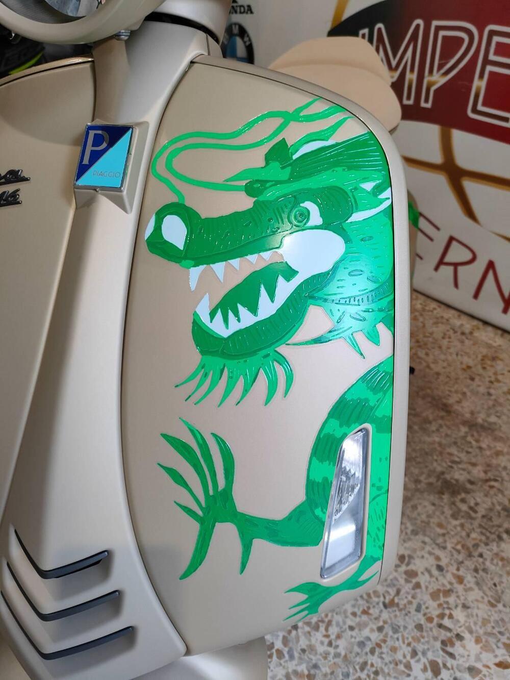 Vespa Vespa 946 Dragon 125 (2024) (9)