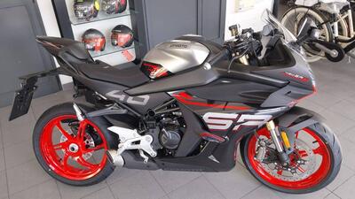 CFMOTO 450SR-S (2024 - 25) nuova