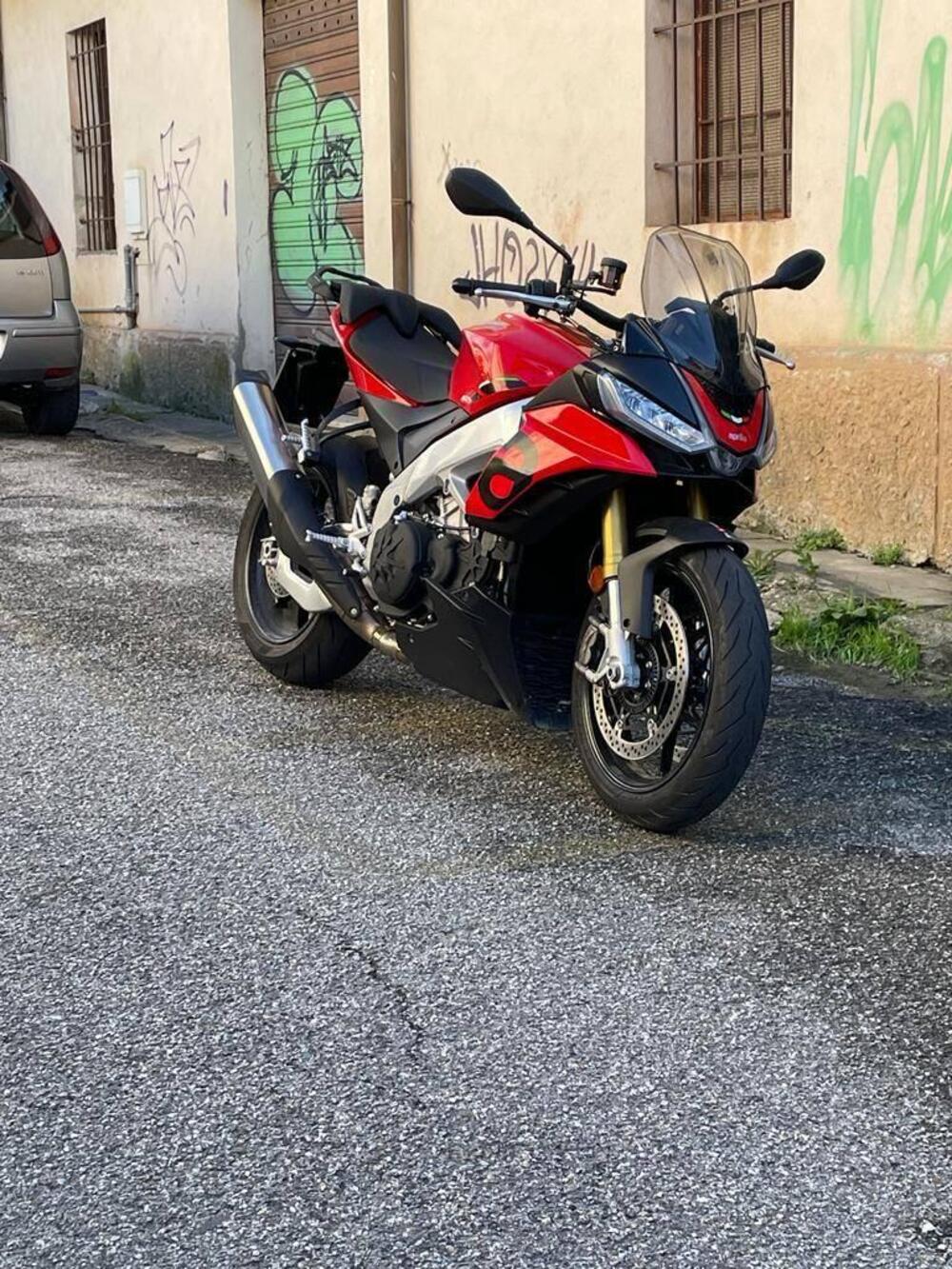 Aprilia Tuono V4 (2021 - 24) (3)