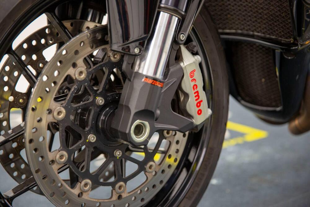 MV Agusta Brutale 1090 RR (2009 - 15) (12)