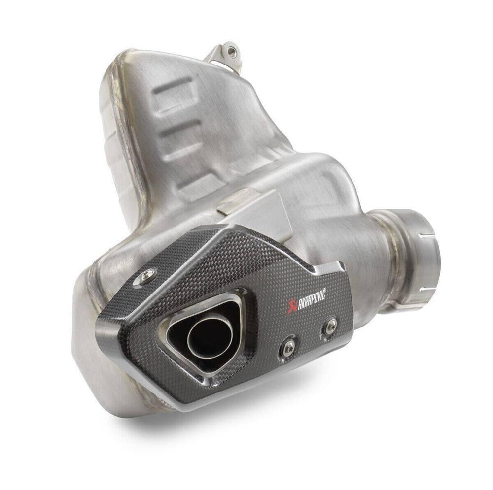 AKRAPOVIČ "SLIP-ON LINE" Akrapovic