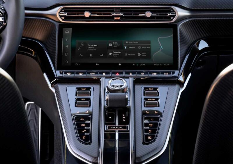 Aston Martin Vantage (2024-23) (13)