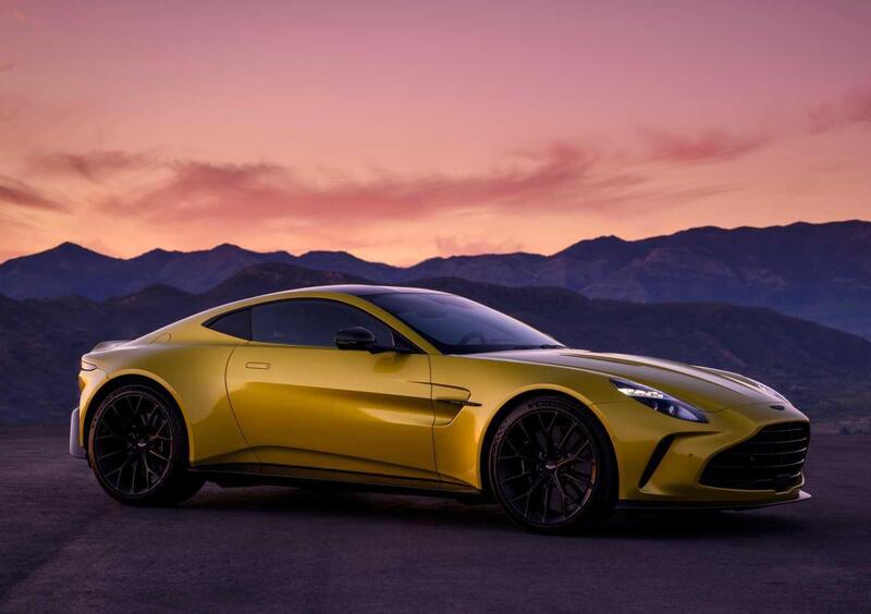 Aston Martin Vantage (2024-23) (3)