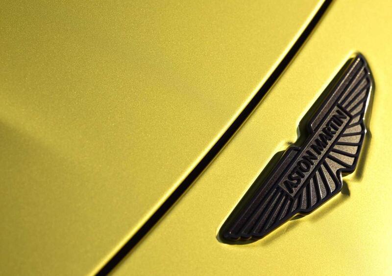 Aston Martin Vantage (2024-23) (20)