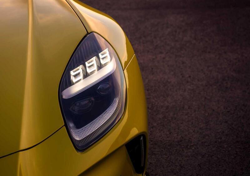 Aston Martin Vantage (2024-23) (19)