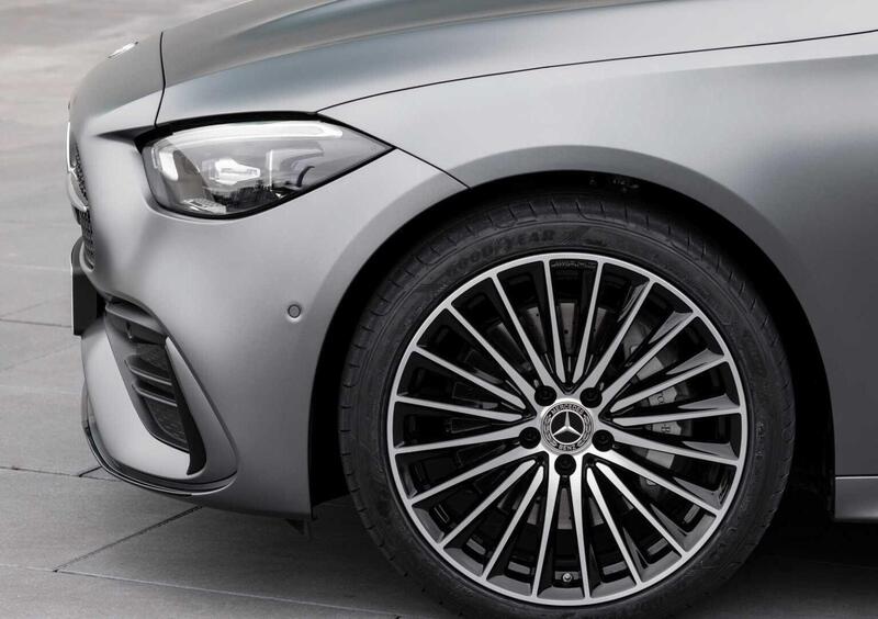 Mercedes-Benz Classe C (2021-->>) (15)