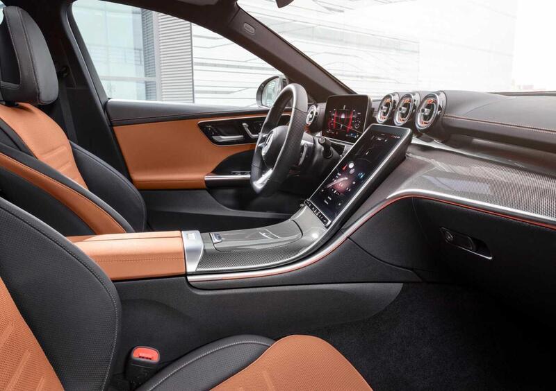 Mercedes-Benz Classe C (2021-->>) (12)