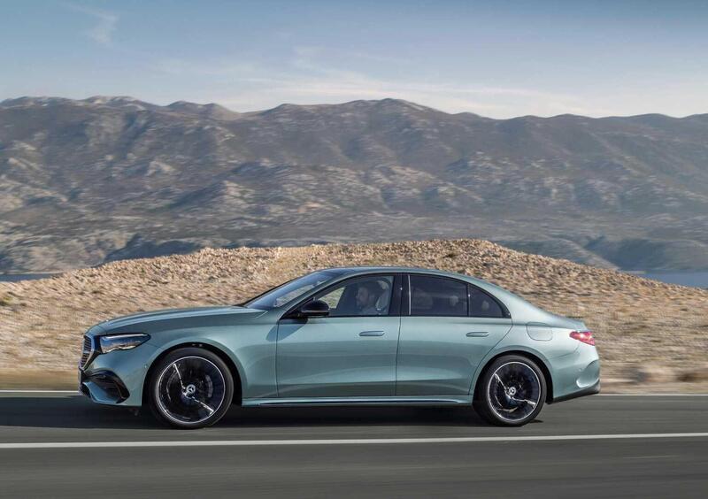 Mercedes-Benz Classe E (2023-->>) (5)