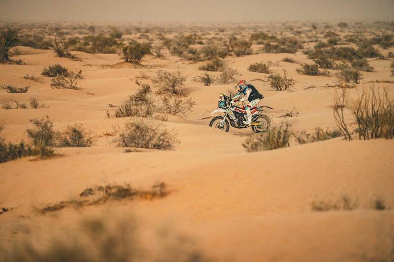 Un passaggio tra le dune tunisine