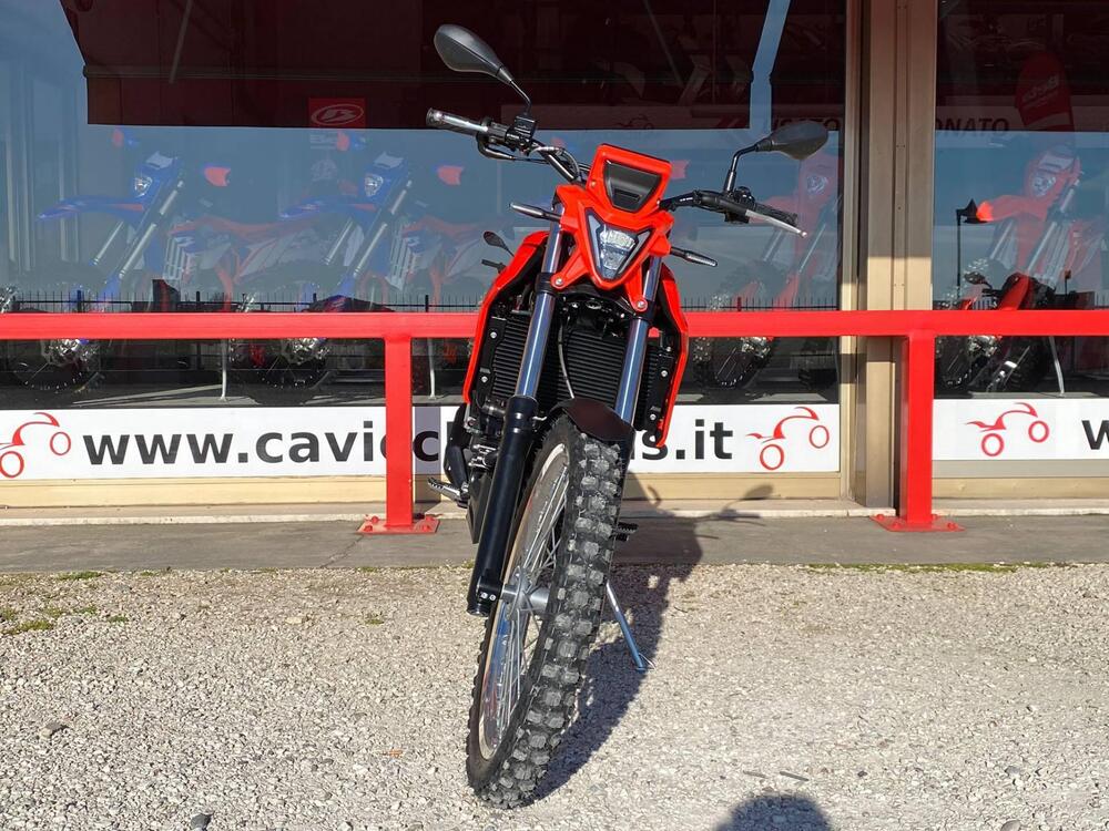 Betamotor Alp 4.0 (2024 - 25) (2)