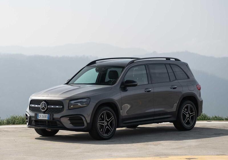 Mercedes-Benz GLB (2019-->>) (2)