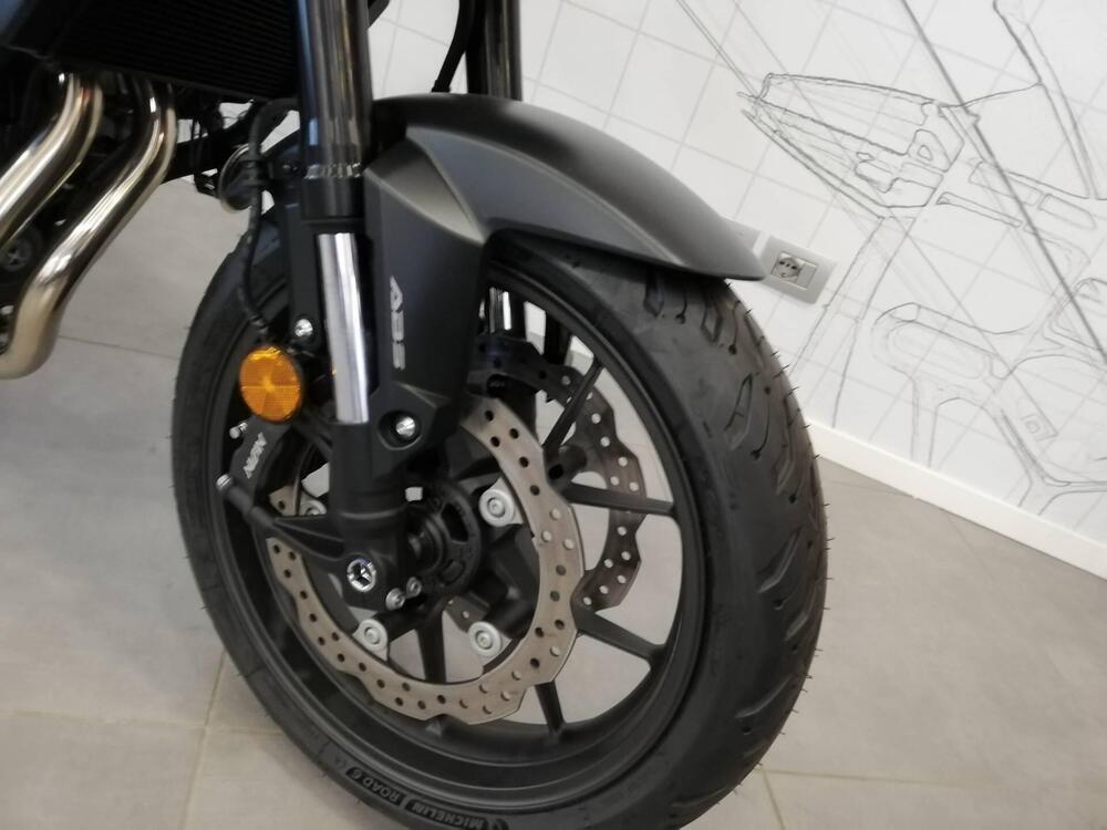 Honda CB 500 Hornet (2024 - 25) (8)