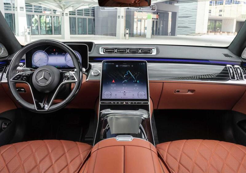 Mercedes-Benz Classe S (2020-->>) (9)