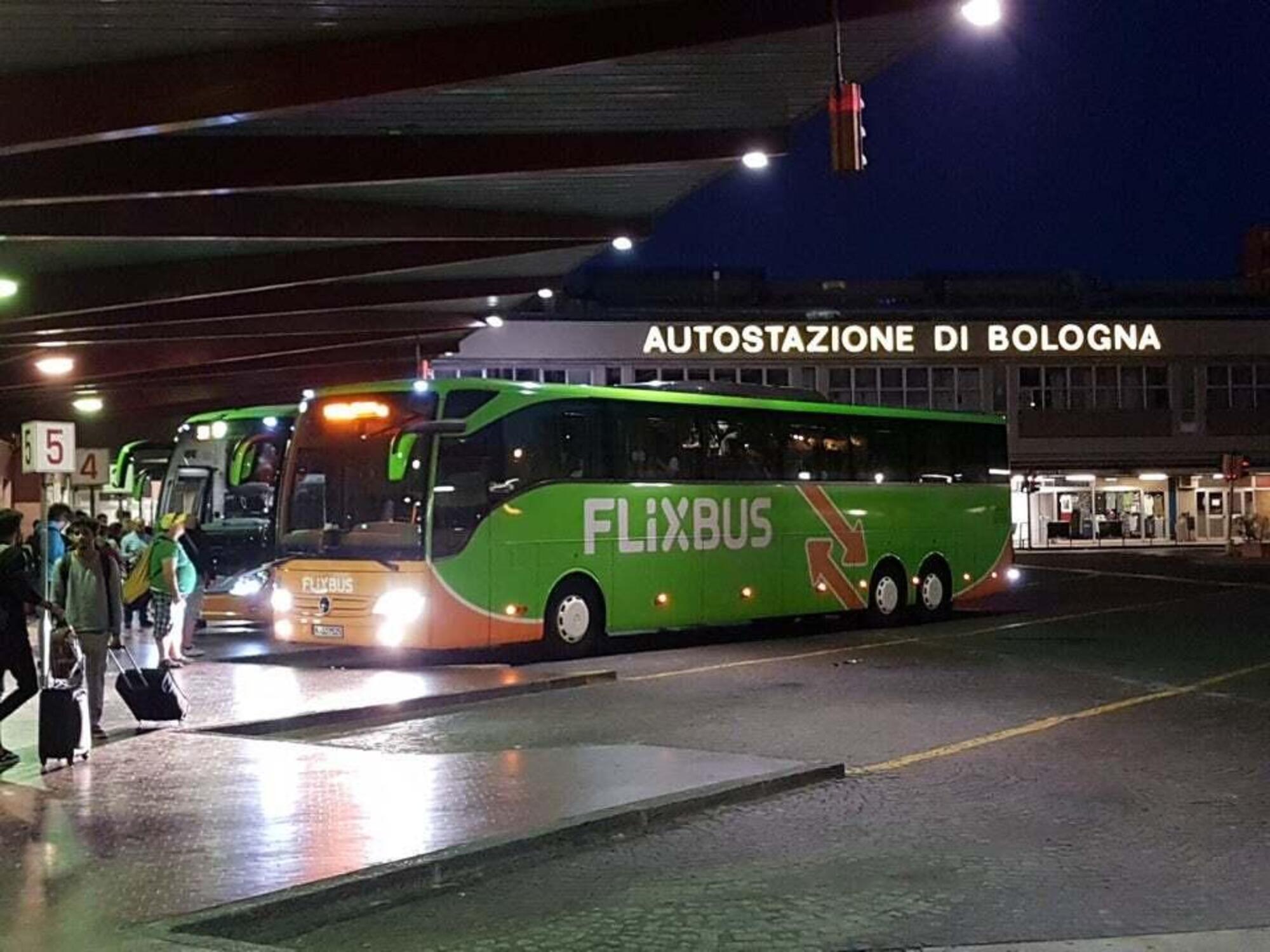 Flixbus nella tutt&#039;altro che rassicurante autostazione di Bologna