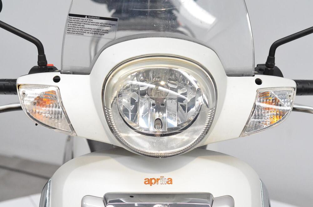 Aprilia Scarabeo 200 (2007 - 11) (10)