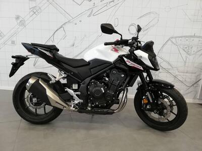 Honda CB 500 Hornet (2024 - 25) nuova
