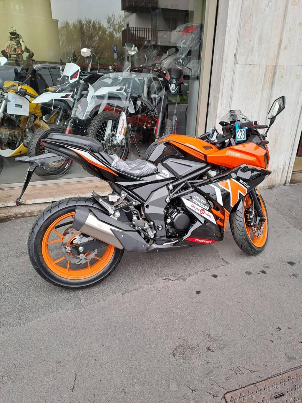 Wottan Motor GP1 125 (2020 - 24) (4)