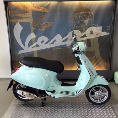 Vespa Primavera 125 (2024 - 25) nuova