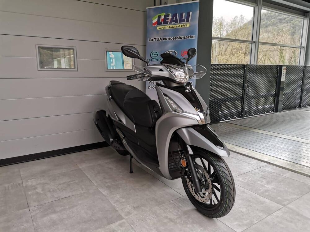 Kymco Agility 300i (2021 - 25) (7)