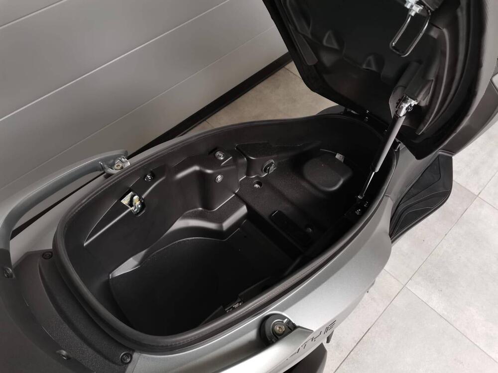 Kymco Agility 300i (2021 - 25) (19)