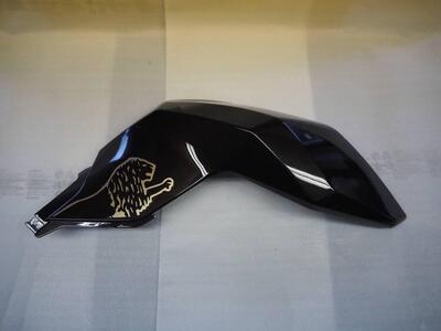 Calotta serbatoio destra grigia TNT 125 cod. 50016 Benelli