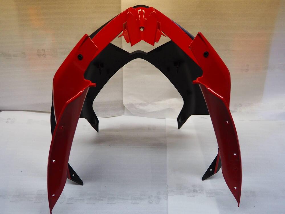 Cupolino MV Agusta Turismo Veloce 800 cod. 80D0C56 (3)