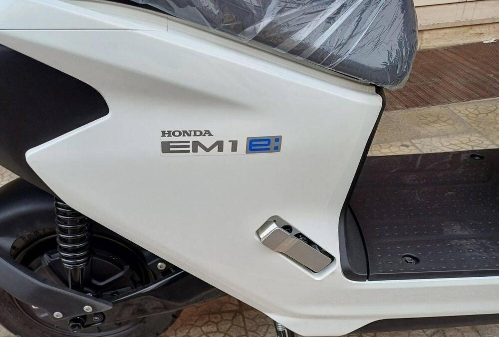 Honda EM1 e (2023 - 25) (9)