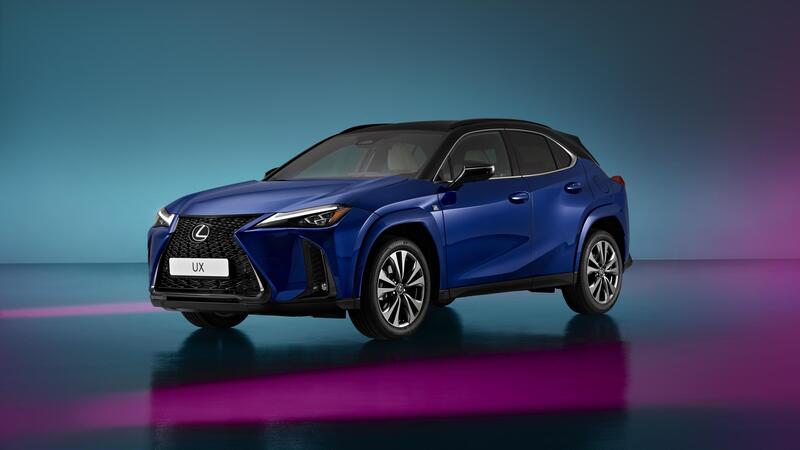 Lexus UX 300h: aggiornamenti di potenza e consumi pi&ugrave; bassi