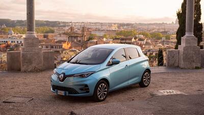 Renault Zoe: esce di produzione la piccola elettrica: 400.000 vendute 