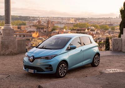 Renault Zoe: esce di produzione la piccola elettrica: 400.000 vendute 