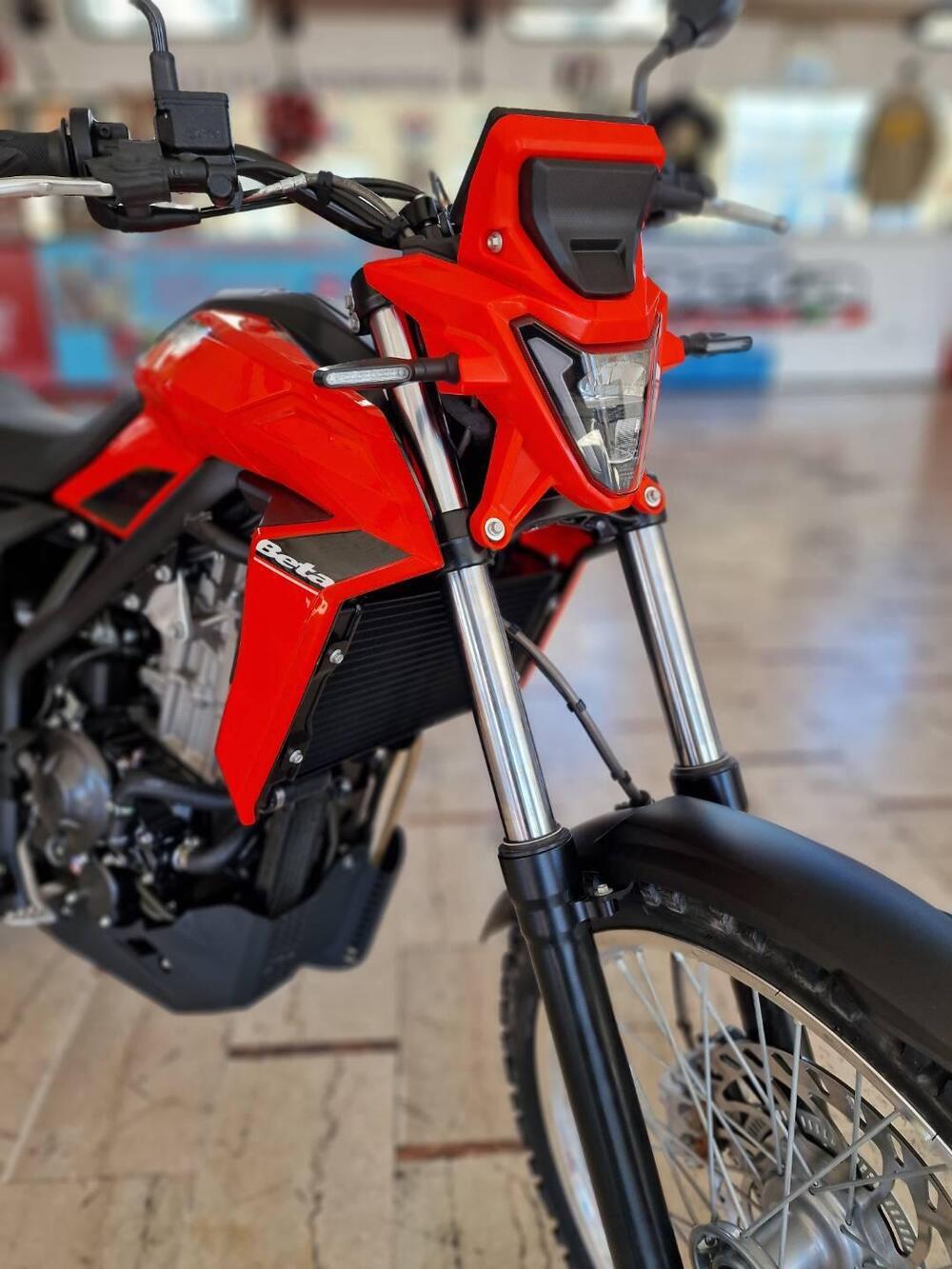 Betamotor Alp 4.0 (2024 - 26) (10)