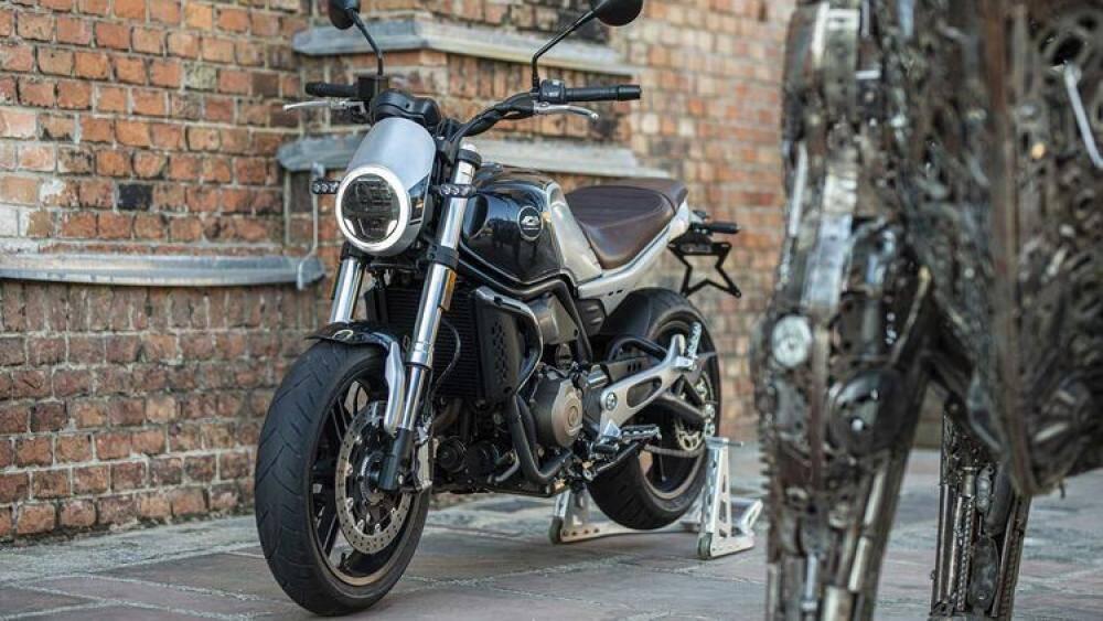 QJ Motor SRV 550 (2025) (7)