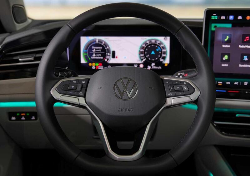 Volkswagen Passat (2023-->>) (11)