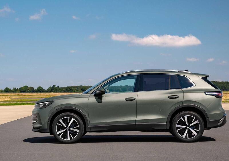 Volkswagen Tiguan (2023-->>) (7)