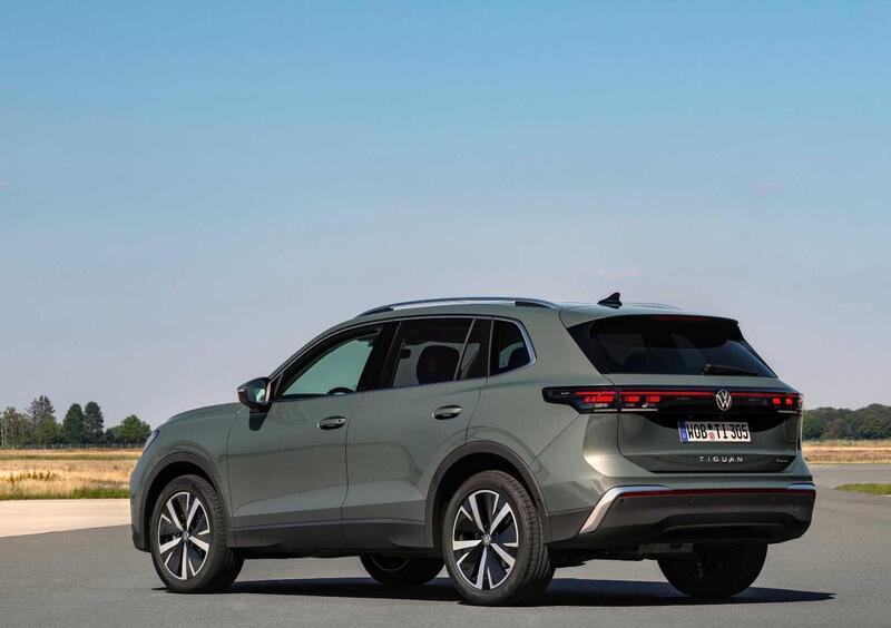 Volkswagen Tiguan (2023-->>) (8)