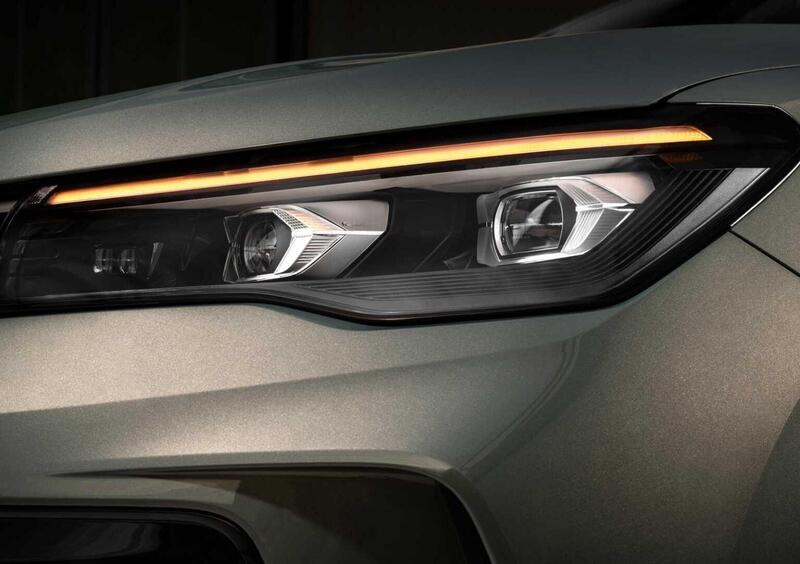 Volkswagen Tiguan (2023-->>) (17)