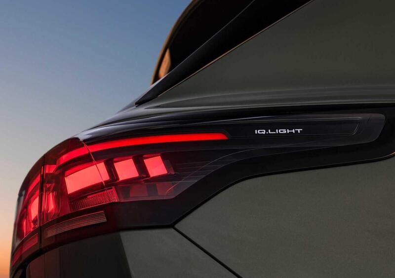 Volkswagen Tiguan (2023-->>) (18)