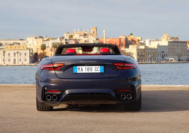 Maserati Grancabrio (10)