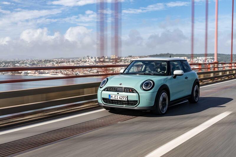 Mini Cooper S 2024: la migliore e la pi&ugrave; classica, benzina da 204 CV