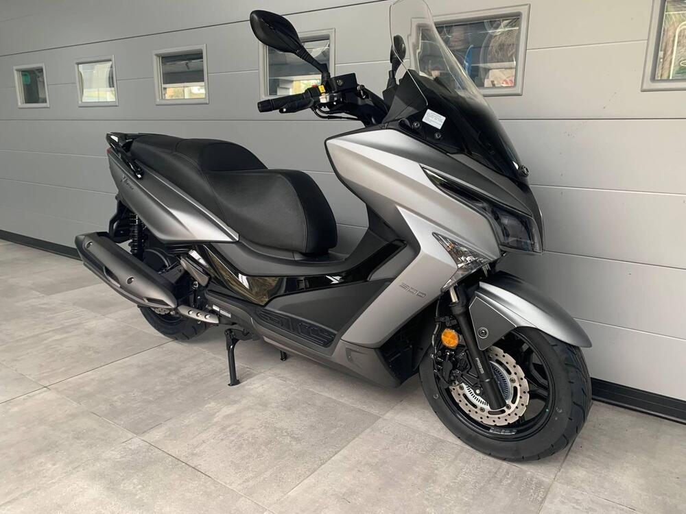 Kymco X-Town 300i (2021 - 24) (3)