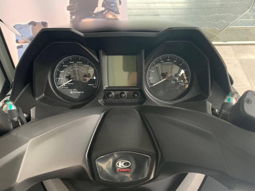 Kymco X-Town 300i (2021 - 24) (17)