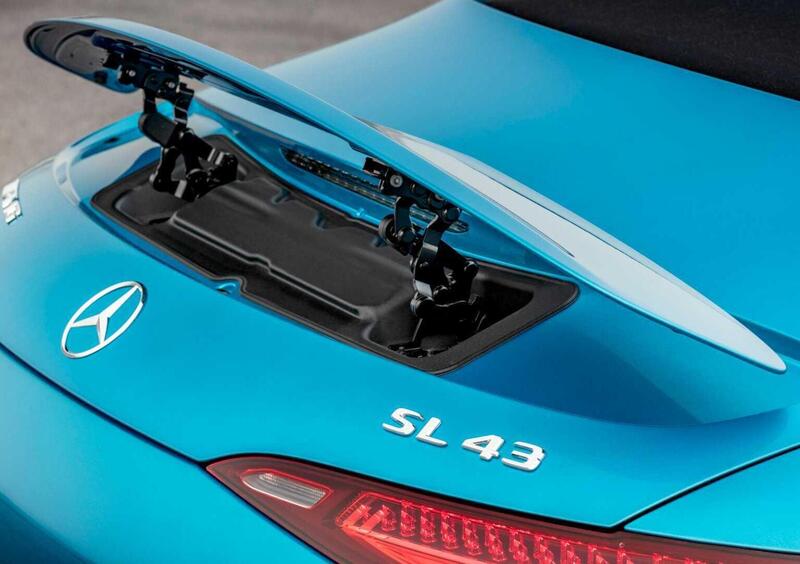 Mercedes-Benz SL (2022-->>) (20)