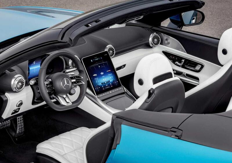 Mercedes-Benz SL (2022-->>) (13)
