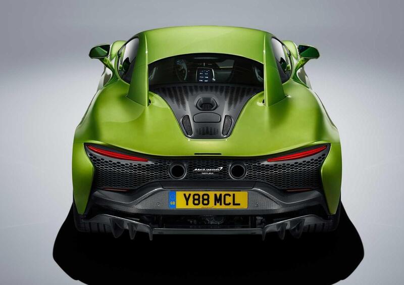 McLaren Artura Coupé (2021-->>) (4)