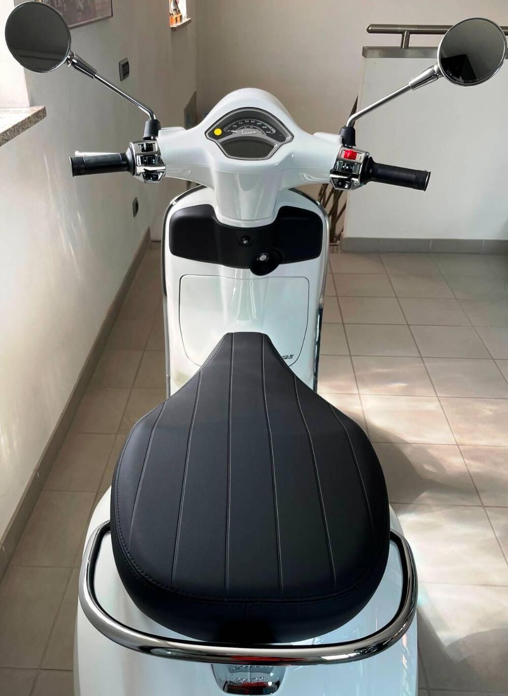 Vespa Primavera 125 (2024 - 25) (3)